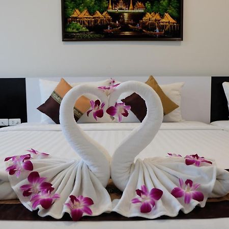 Airport Mansion Phuket Hotell Ban Bo Han Eksteriør bilde