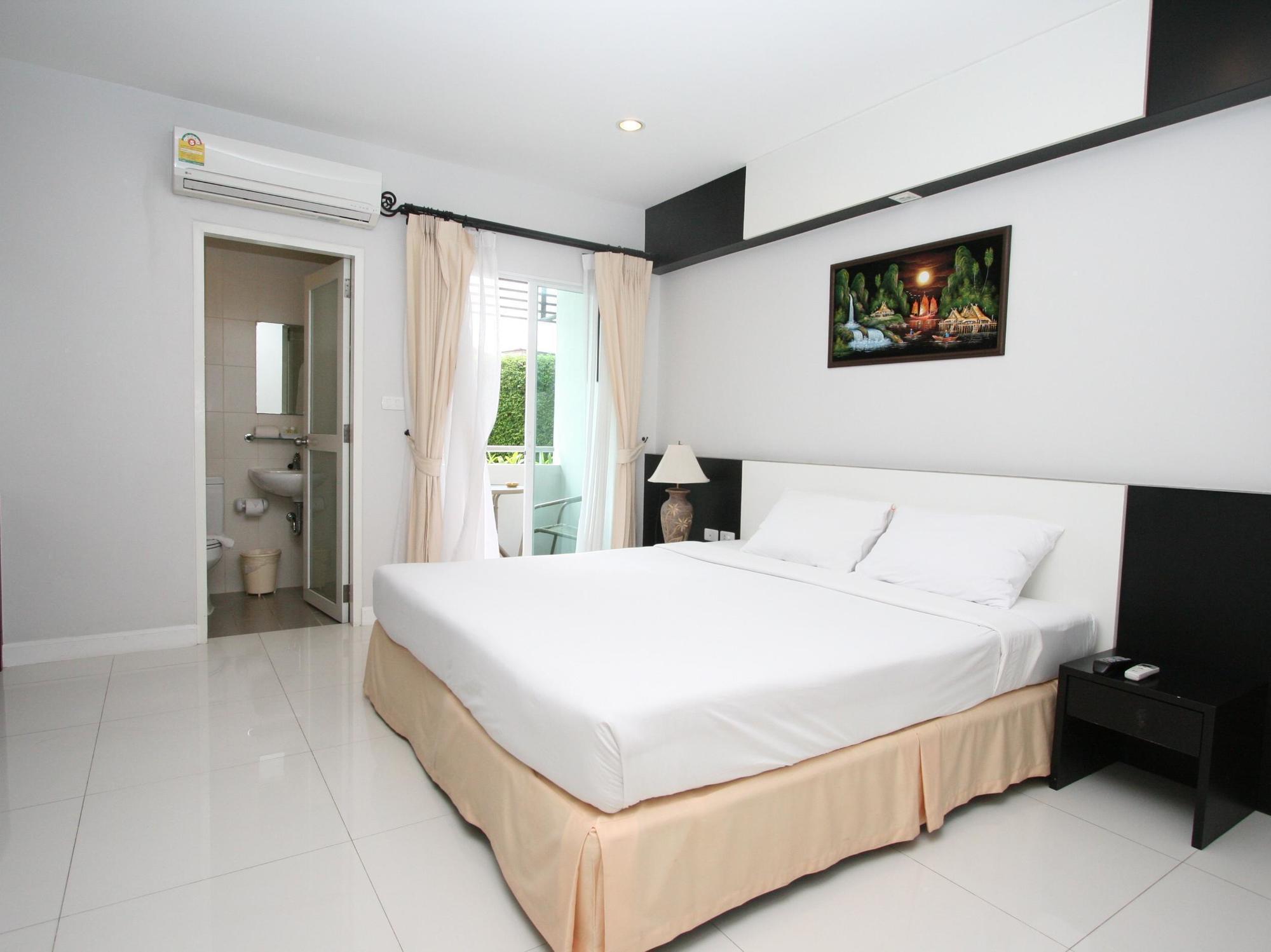Airport Mansion Phuket Hotell Ban Bo Han Eksteriør bilde