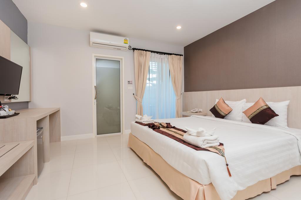 Airport Mansion Phuket Hotell Ban Bo Han Eksteriør bilde