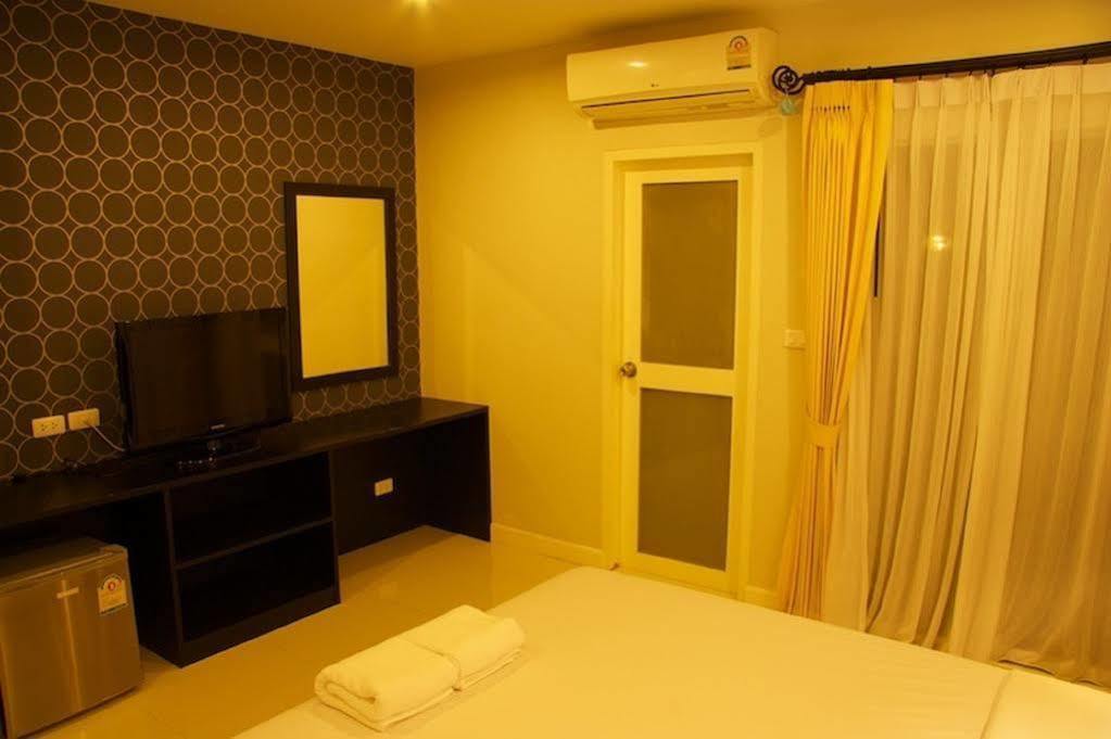 Airport Mansion Phuket Hotell Ban Bo Han Eksteriør bilde