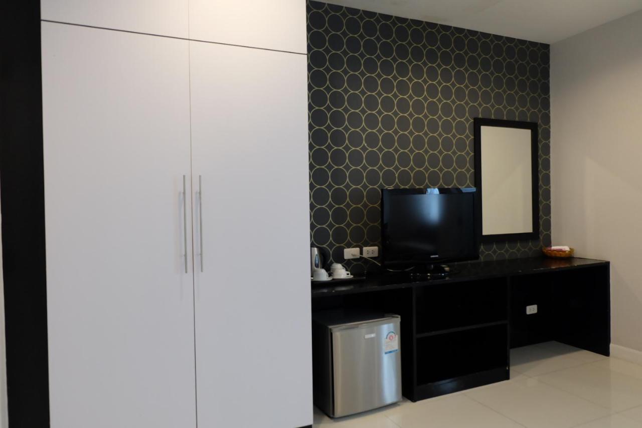Airport Mansion Phuket Hotell Ban Bo Han Eksteriør bilde